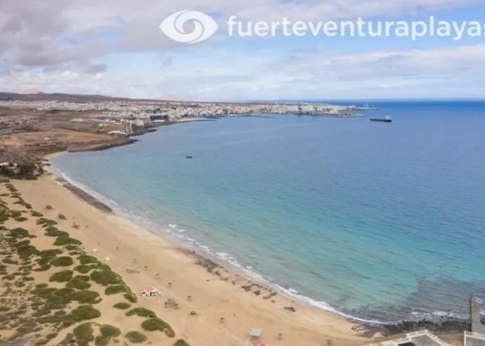 Laurainu Check In De 15 A 22 Hora Puerto del Rosario (Fuerteventura)